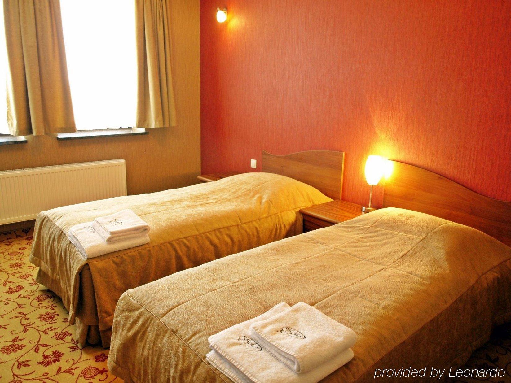 Hotel Fajkier Kroczyce Habitación foto