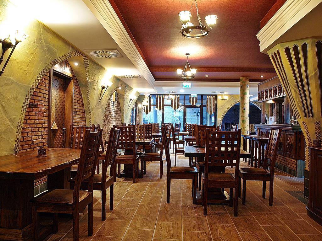 Hotel Fajkier Kroczyce Exterior foto